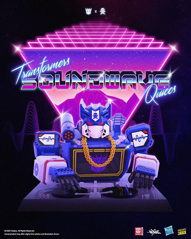 Mighty Jaxx Transformers x QUICCS Soundwave Limited Edition